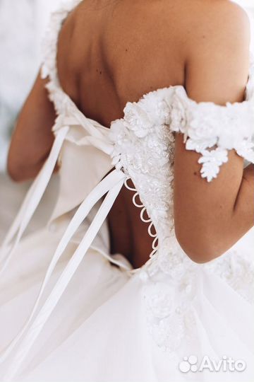 Свадебное платье 42-44