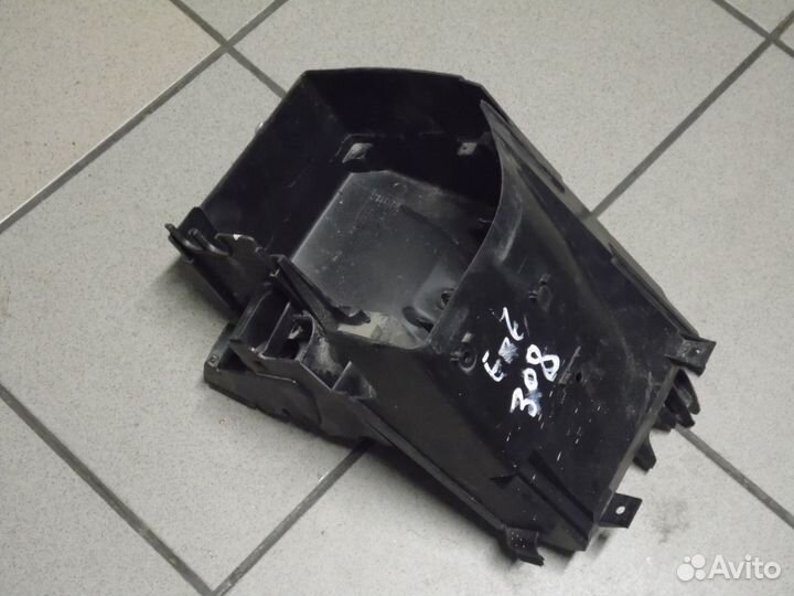 Корпус блока предохранителей Пежо 308