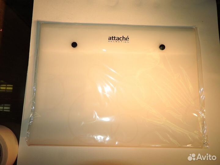 Папки А4 (на кнопке/на резинке/прозрачные/цветные)