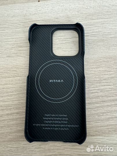 Чехол Pitaka на iPhone 15 pro