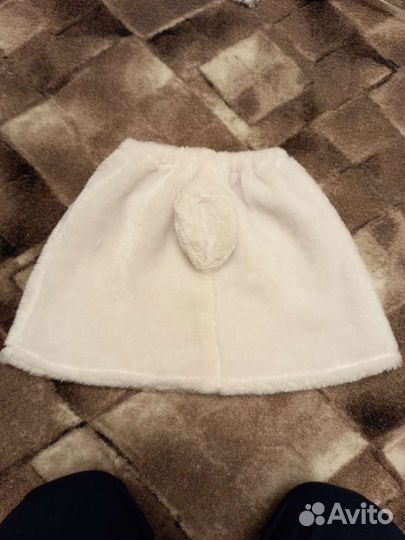 Новогодний костюм зайчика на девочку. Прокат