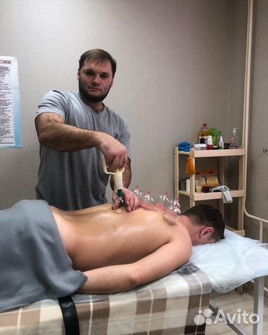 Массажист Артем