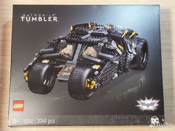 Новый Lego 76240 Бэтмобиль Тумблер