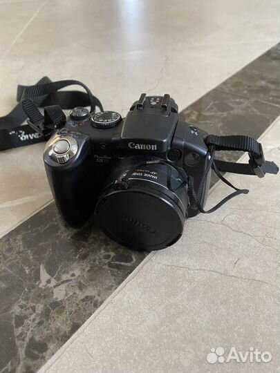 Компактный фотоаппарат