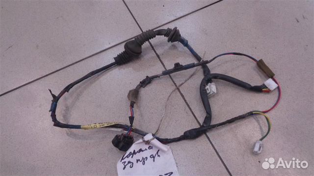 Проводка двери задней правой Toyota Corolla E110
