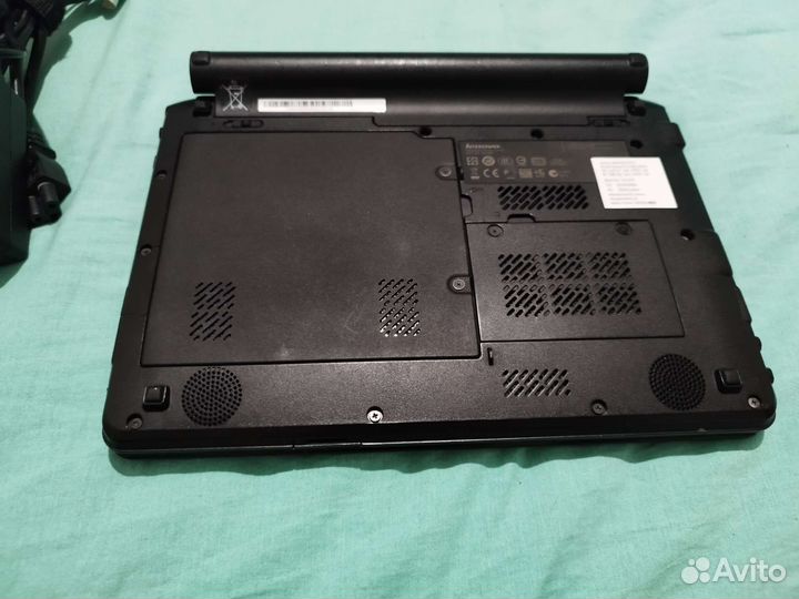 Нетбук Lenovo S10-3C