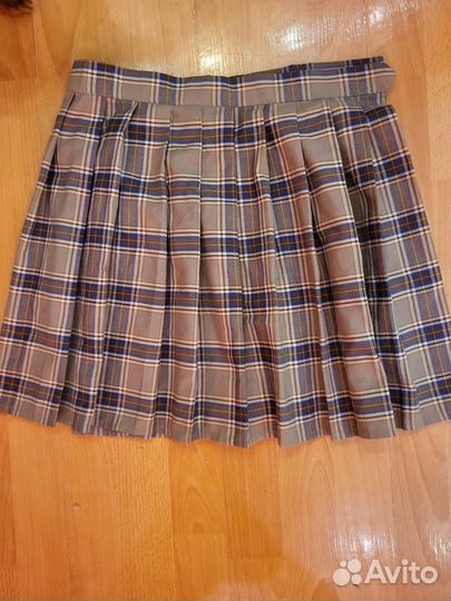 Юбка бежевая в клтеку теннисная