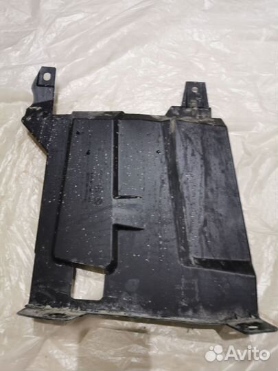 Защита ремней двигателя правая сторона Чери Тиго