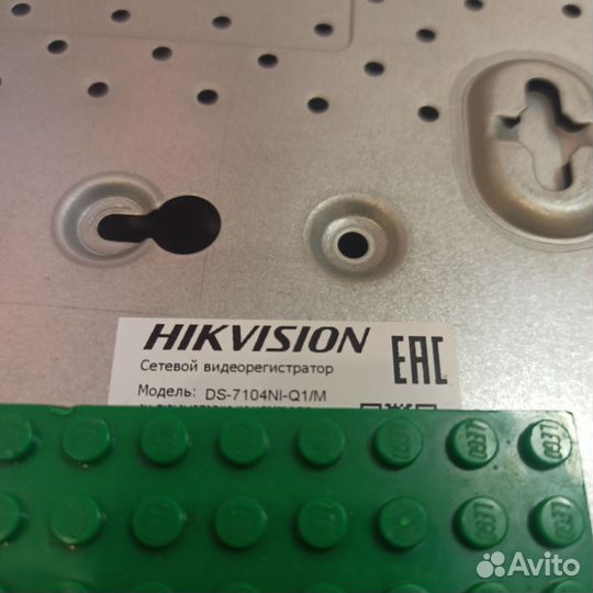 IP Видео регистратор Hikvision