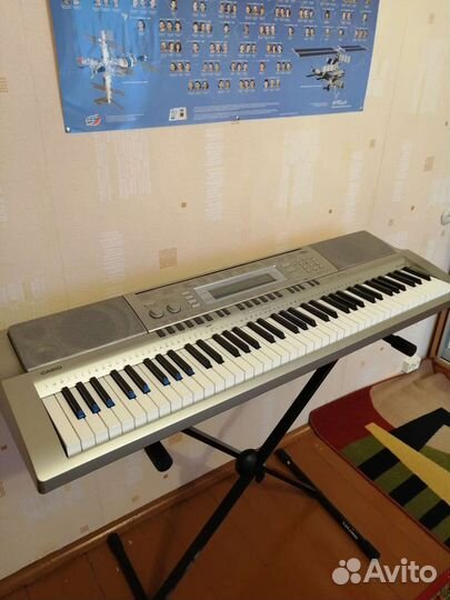 Синтезатор Casio WK-200