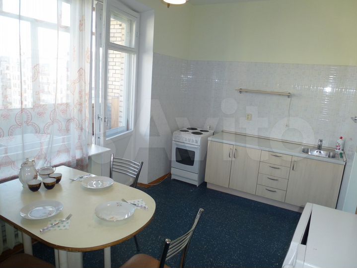 2-к. квартира, 88 м², 8/9 эт.