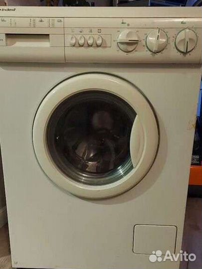 Стиральная машина с сушкой Indesit