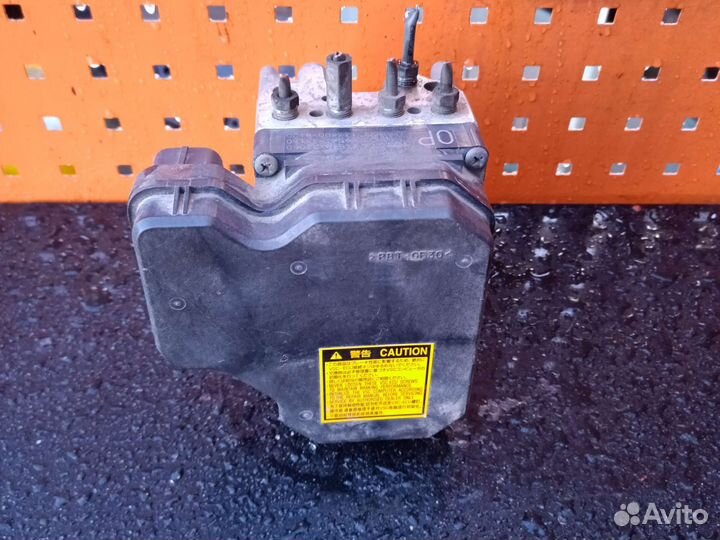 Блок ABS Toyota Camry v 40