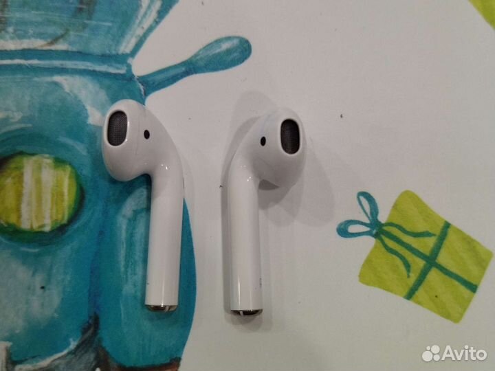 Беспроводные наушники apple airpods