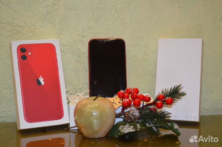iPhone 11 64 Red 77 акб идеал