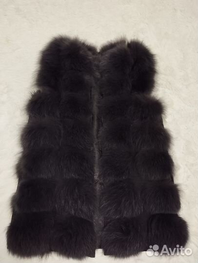 Меховая жилетка