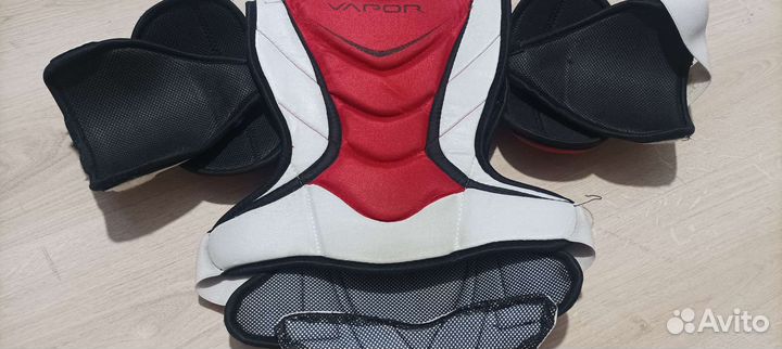 Нагрудник хоккейный Bauer vapor X800