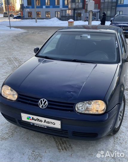 Volkswagen Golf 1.4 МТ, 2002, 330 000 км