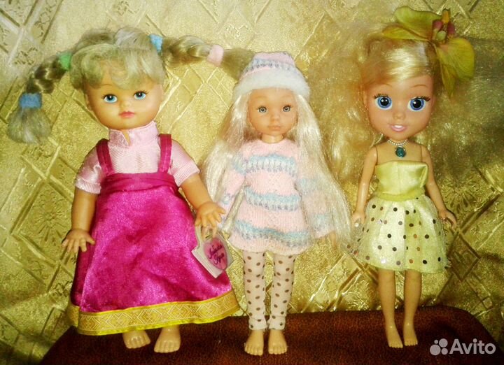 Куклы, пупсы и другие игрушки