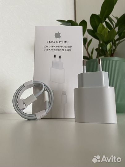 Зарядка на iPhone 20w