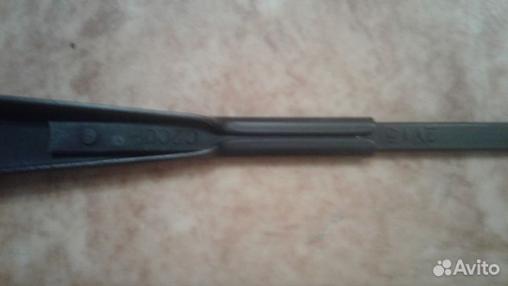 Поводок стеклоочистителя SSang Yong