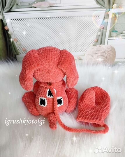 Вязаные игрушки собачки разных пород и Варежка