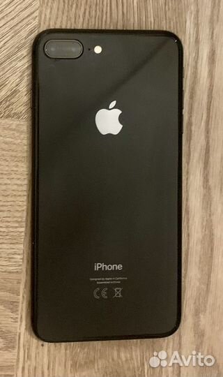 iPhone 8 Plus, 64 ГБ