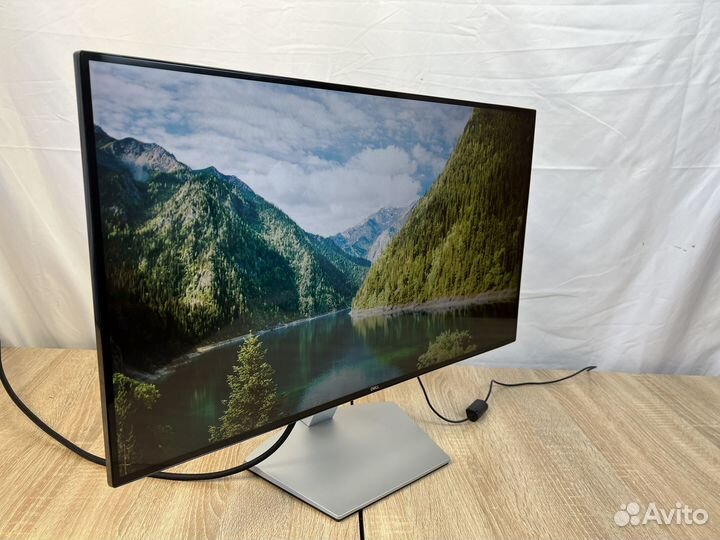 Dell 27 Дюймов IPS 1920x1080