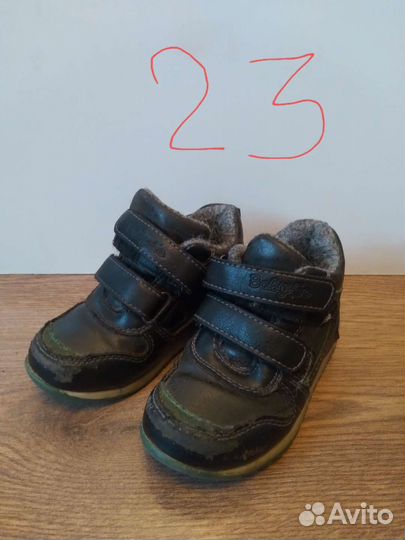 Ботинки детские р.21,22,23