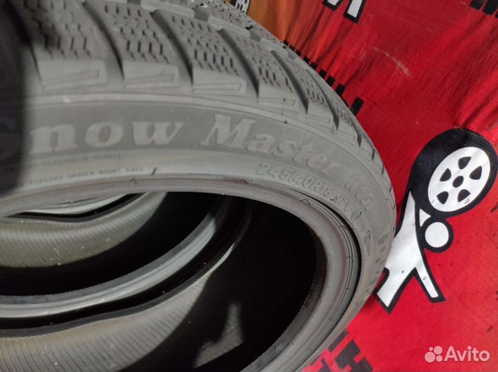 Petlas Snow Master W651 245/40 R18 97V