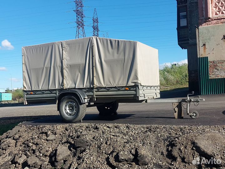 Автомобильный прицеп