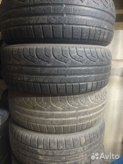 Pirelli Winter 210 SnowControl Serie II 215/60 R16 99H