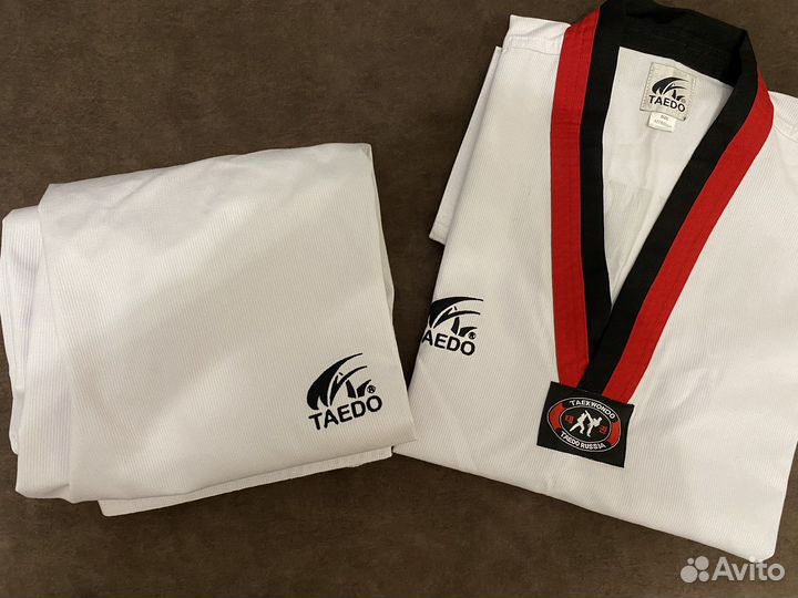 Новое кимоно для тхэквондо