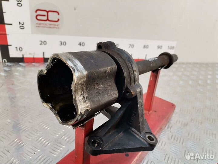 Полуось передняя правая (приводной вал, шрус)