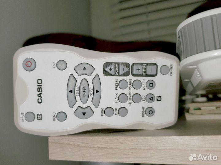 Лазерный LED проектор Casio XJ-A246 (60 часов )