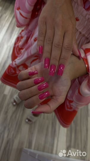 Модель на маникюр и педикюр бесплатно