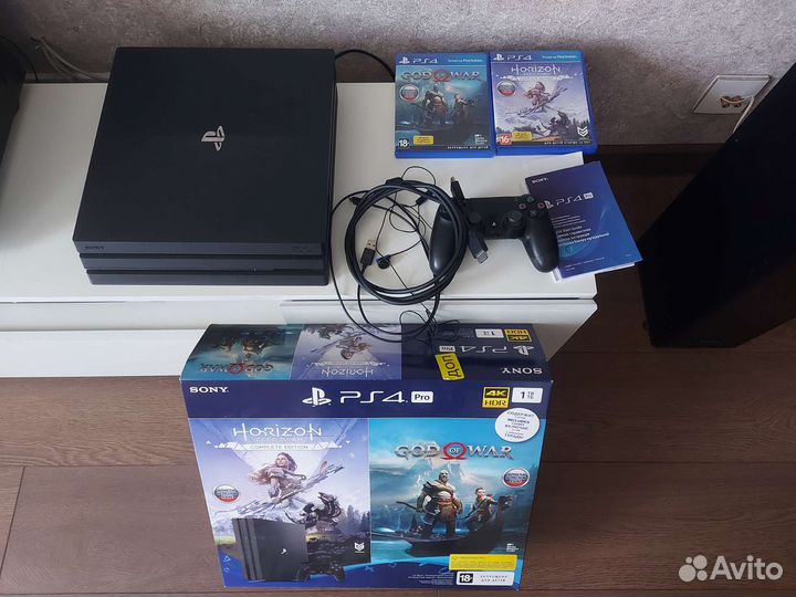 Sony PS4 pro 1tb