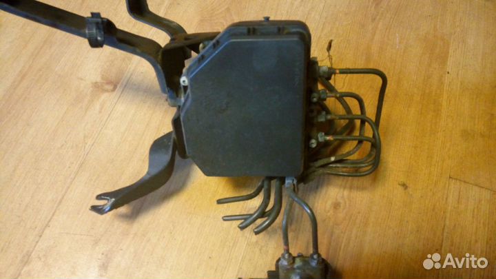 Блок Аbs Субару Трибека 2008г. 3.6