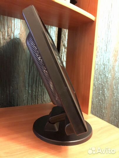 Монитор NEC LCD 195VXM+bkbk-1 (L)