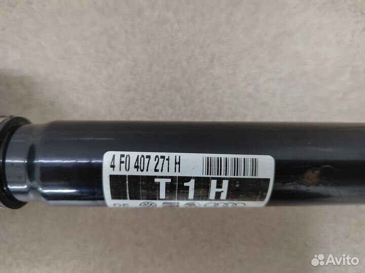 Привод передний левый Audi A6 C6 4F0407271H
