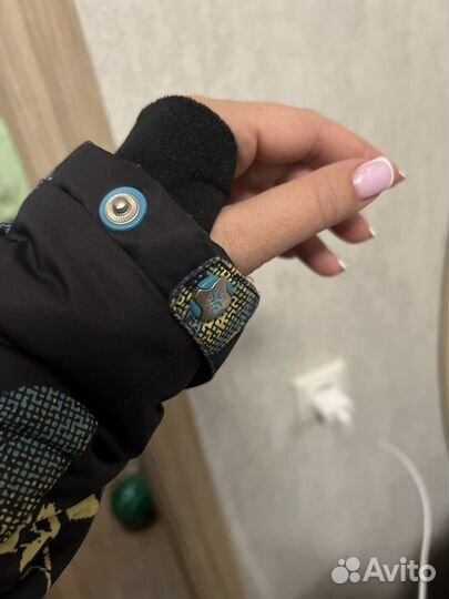 Горнолыжная куртка женская 44