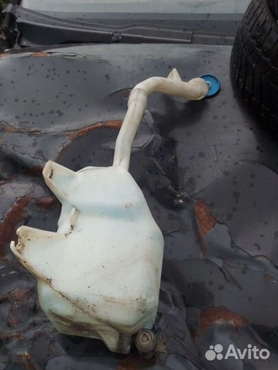 Бачок омывателя с моторчиком honda civic