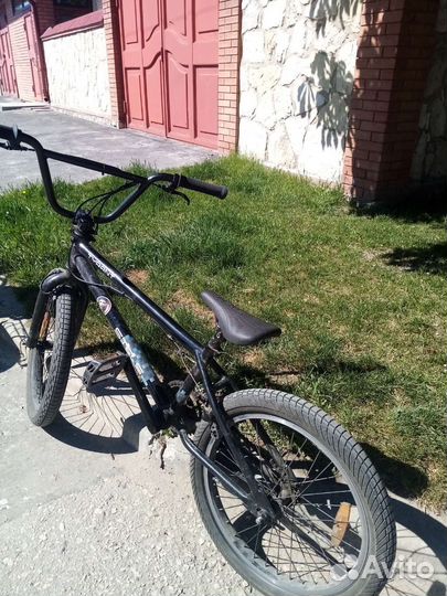 Трюковой велосипед bmx