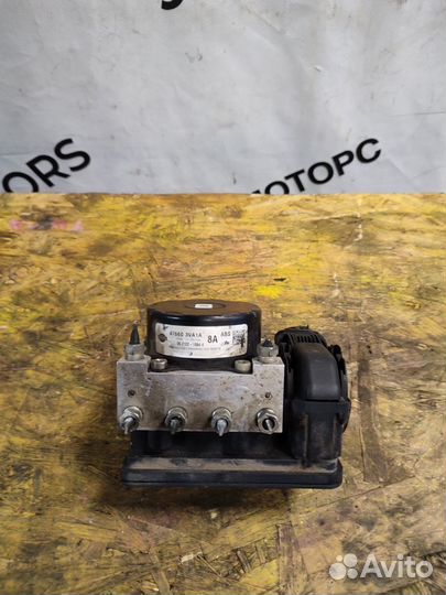 Блок ABS Ниссан Нот Е12 Nissan Note E12