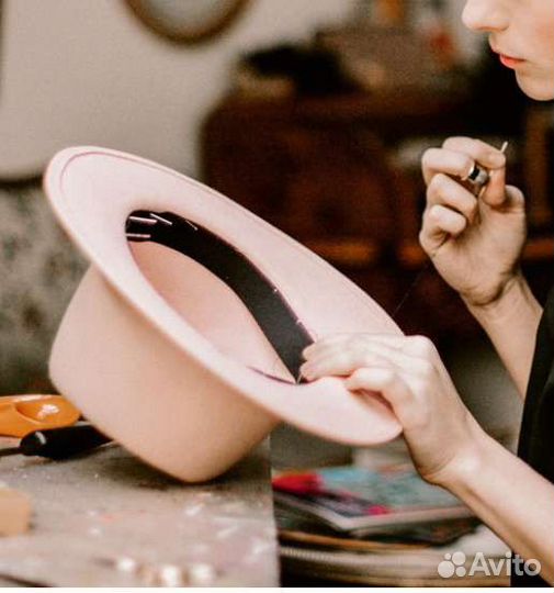 Модистка швея