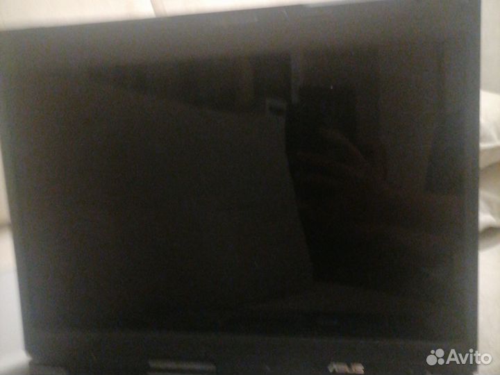 Ноутбук asus
