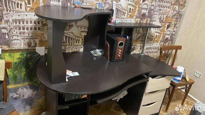 Компьютерный стол