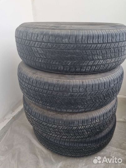 Yokohama Geolandar G033 215/70 R16