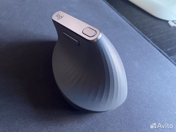 Logitech MX vertical