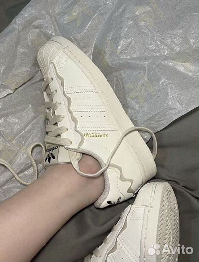 Adidas Superstar Sneakers Creamy